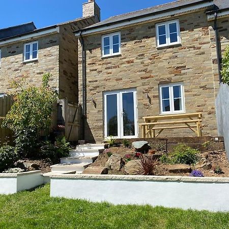 Stylish 3 Bed Home With Allocated Parking For 2 Liskeard Luaran gambar